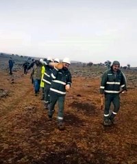 DİYARBAKIR - DEDAŞ ekipleri arızayı gidermek için 200 kilogramlık direği omuzlarında 1,5 kilometre taşıdı