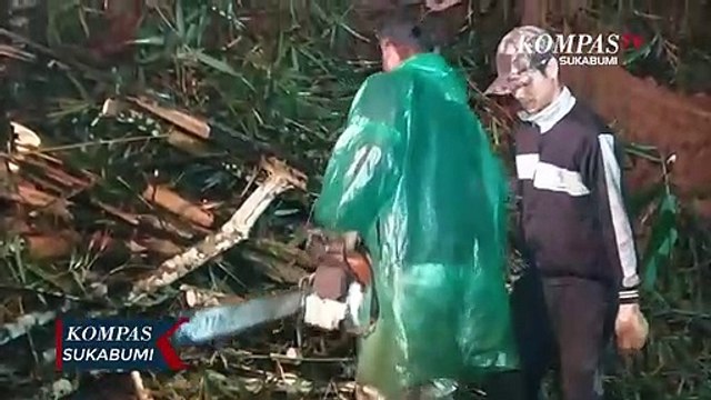 Tebing Longsor Lumpuhkan Jalan Di 3 Kecamatan