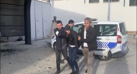 70 YAŞINDAKİ KADINI DOLANDIRMAYA GİDERKEN KARŞISINDA POLİSLERİ BULDU