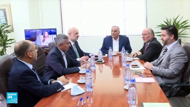 وزير خارجية لبنان يدعو السعودية إلى الحوار لحل الأزمة الدبلوماسية