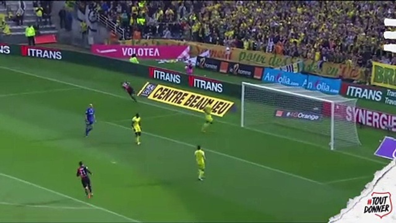 History Klub. 2 novembre 2014 - Premier derby, premier but en Rouge et Noir de Pedro Henrique