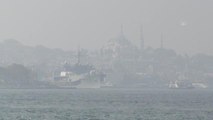 ABD donanmasına ait savaş gemisi Sarayburnu Limanı'na demirledi