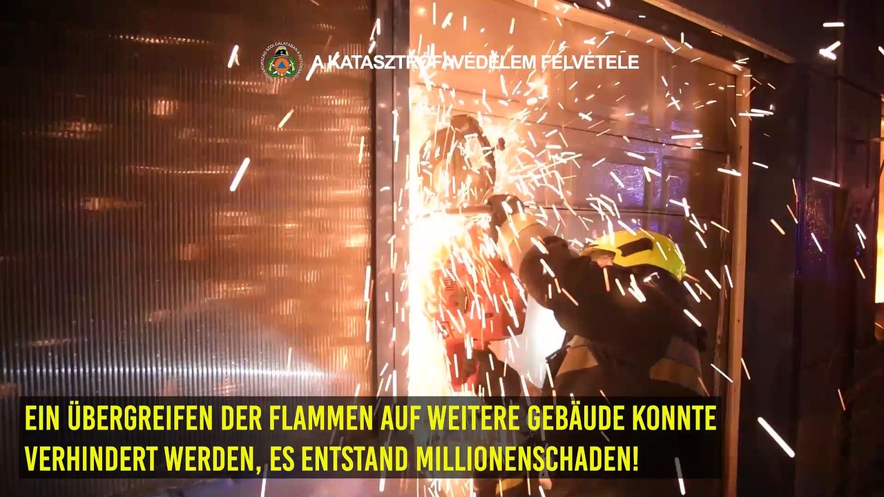 Großbrände in Ungarn: Thermalbad und Möbellager in Flammen!