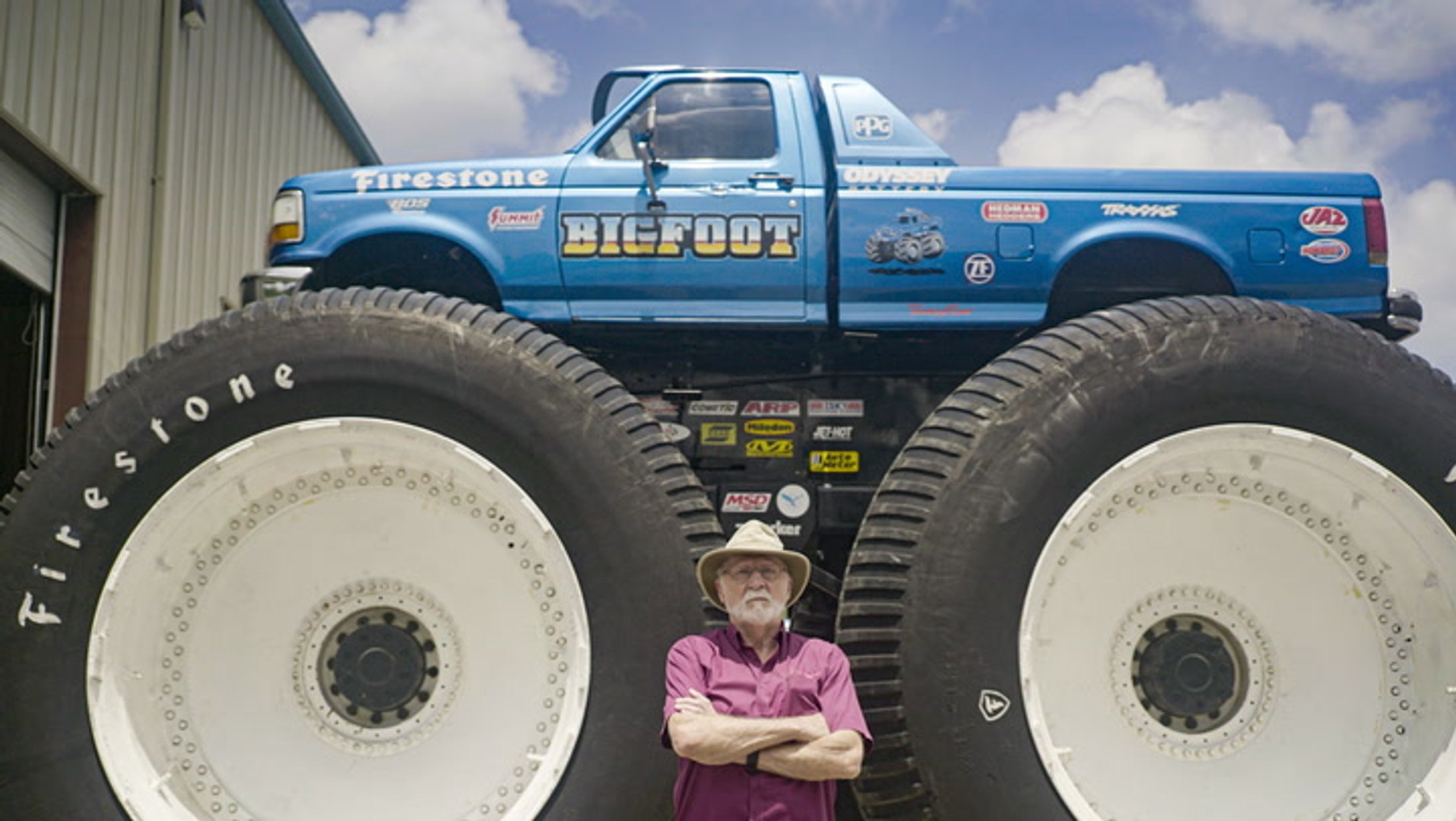 Bigfoot #5 - The World's Biggest Monster Truck | RIDICULOUS RIDES, image size:1915x1080
