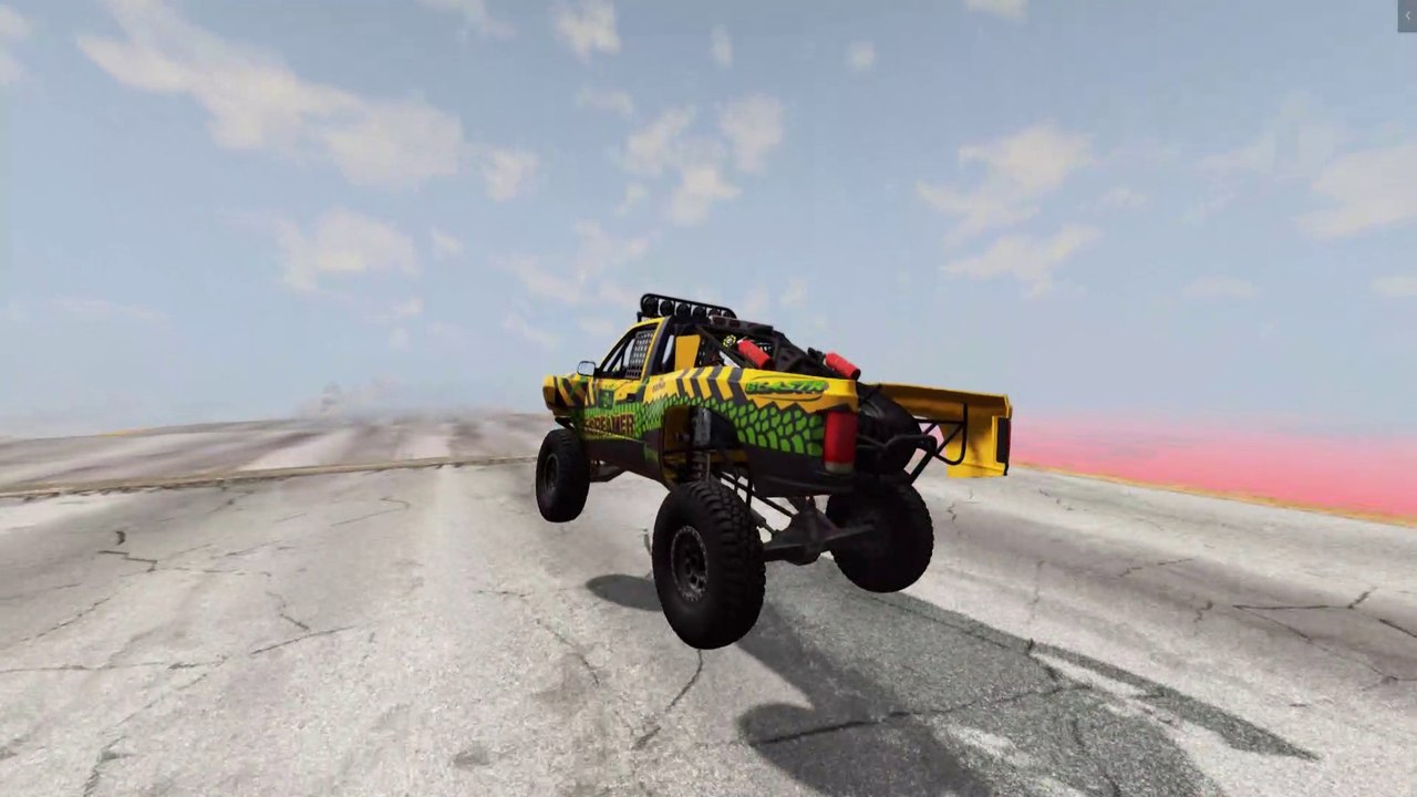 محاكي الحوادث  سيارة سباق