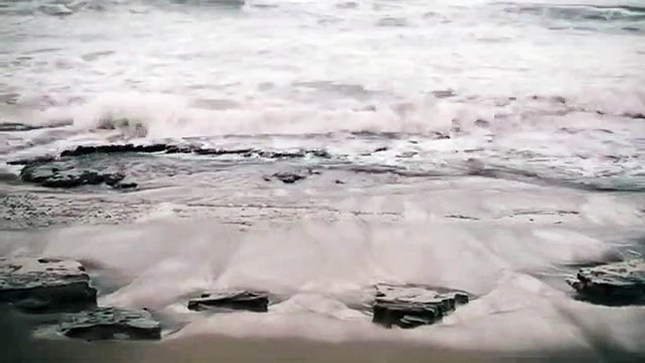 Relaxing Music with Waves Beautiful Piano Sleep Music Stress Relief Wave Sounds