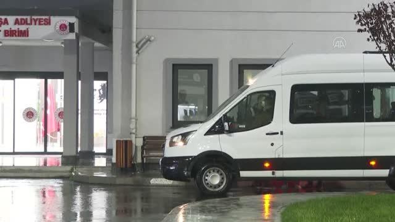 "Çiftlik Bank" davası sanığı Mehmet Aydın'ın ağabeyi Fatih Aydın Türkiye'ye getirildi (2)