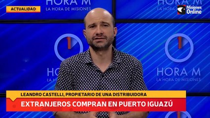 Extranjeros compran en Puerto Iguazú