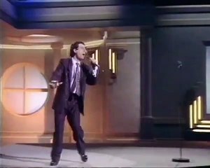 Ben Elton: The Man From Auntie (1990) - S01E05