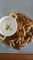 As-tu déjà essayé la trend des « pasta chips »?