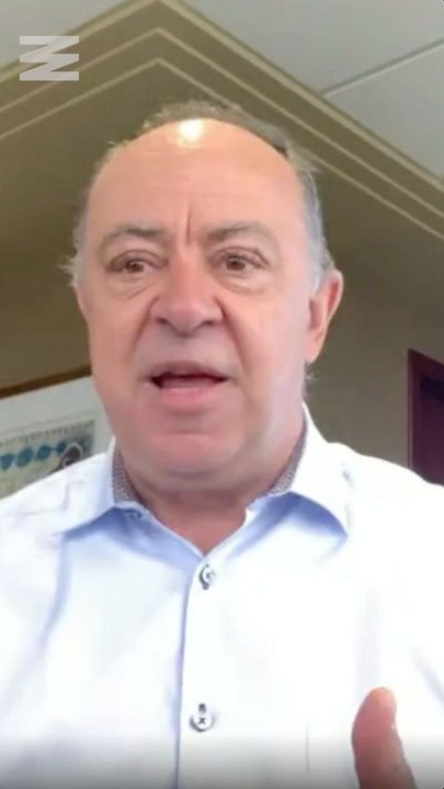 Christian Dubé explique comment la vaccination des 18-29 ans va accélérer le déconfinement