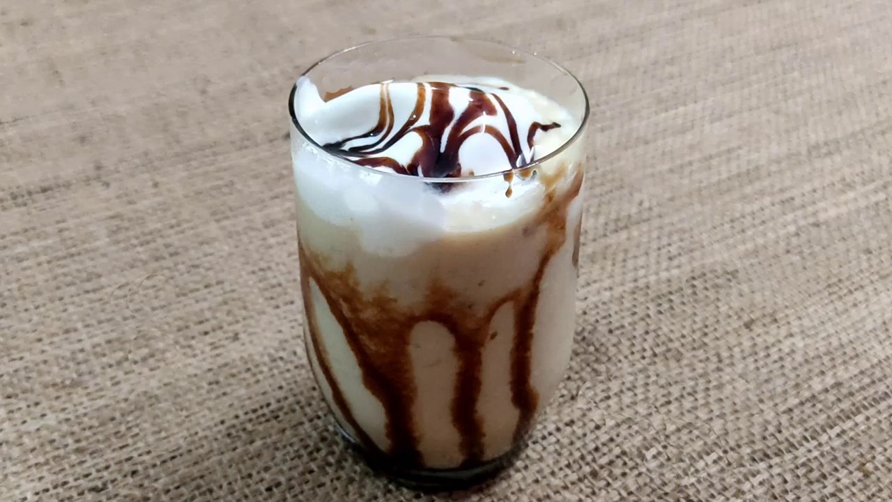 Easy Healthy Peanut Butter Banana Smoothie Recipe | Workout | Weight Gain