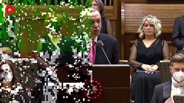 Erdoğan: Eğer bu ülkede Gazi'nin bölgemizi ve dünyayı kucaklayan siyasi diplomatik ekonomik askeri mirasına sahip çıkan biri varsa o da biziz