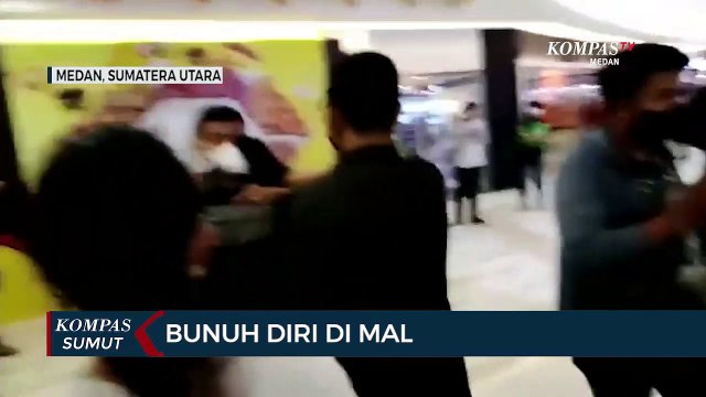 Terjun Bebas, Seorang Pria Tewas di Mal Center Point
