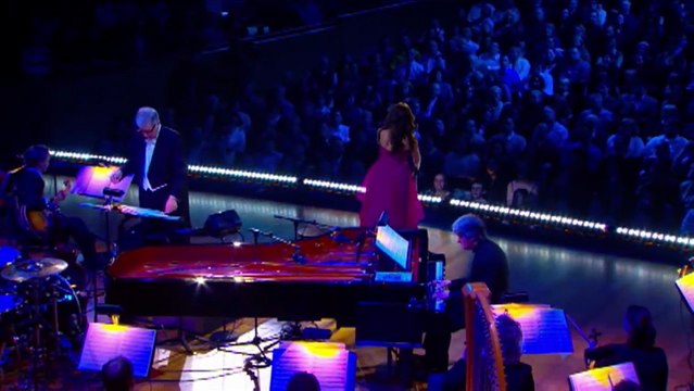 Idina Menzel - Defying Gravity