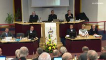 Kártalanítaná a francia katolikus egyház a papi pedofília áldozatait