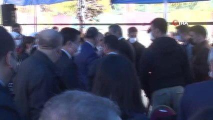 Bakan Özer: "Tüm önlemleri alarak bazen önlemleri revize ederek yüz yüze eğitime devam etme kararlılığı içerisindeyiz"