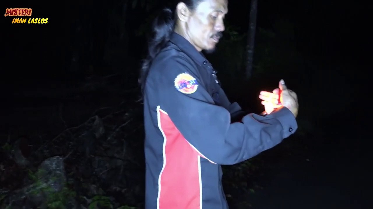ARWAH TERKUTUK KARENA SUSUK TAK DILEPAS SAAT M3NINGGAL | Ghost Hunting Mage #19