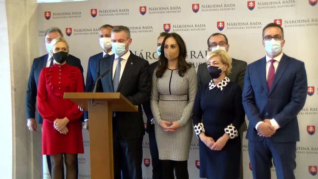 ZÁZNAM: P. Pellegrini: Navrhujeme znížiť DPH pre gastro, tretia vlna bude náročná