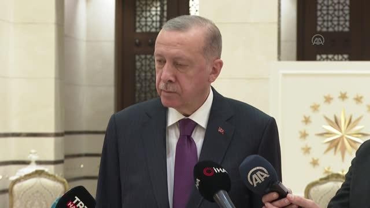 Cumhurbaşkanı Erdoğan: "19 yıl içinde milletimizin teveccühüyle bugünlere geldik ve herhangi bir sıkıntıyı yaşamadan sürekli artarak devam eden bir...