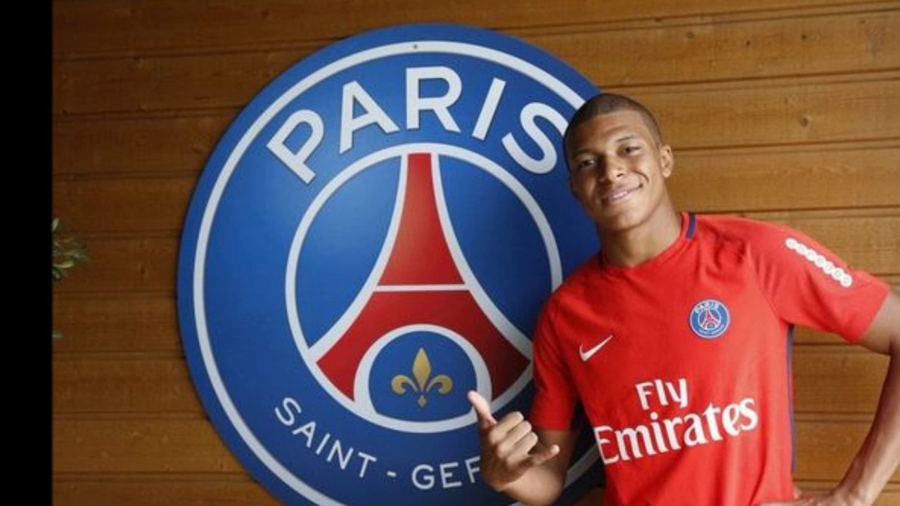 kylian Mbappe son métissage derrière son incroyable succés - qui sont ses parents
