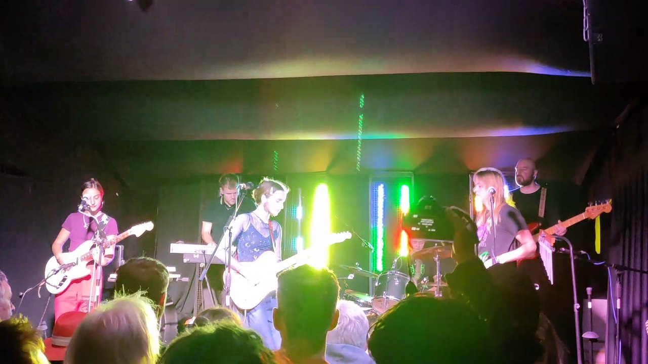 GOAT GIRL at the Loft, Southampton, 2021.