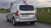 The new Mercedes-Benz Citan 112 CDI in Helvite silver Driving Video
