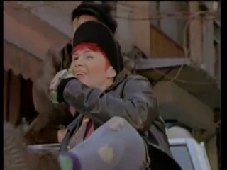 Emel Müftüoğlu - Hovarda