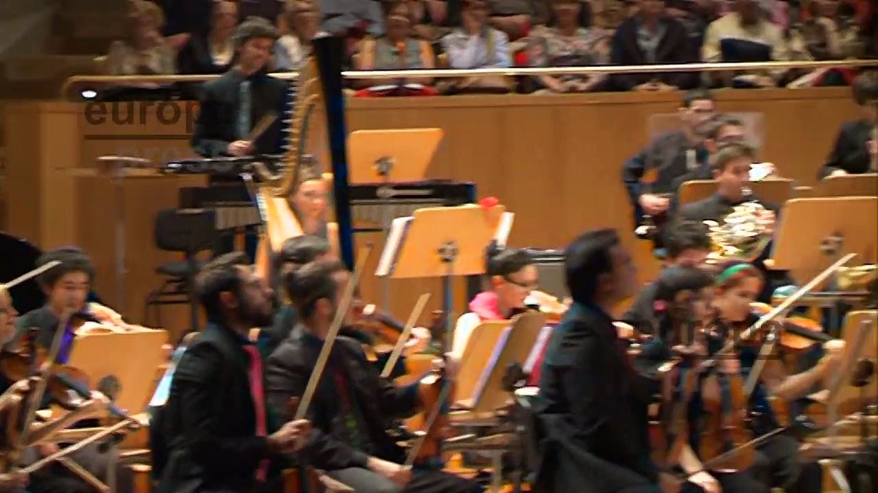 Últimas imágenes de Georgie Dann