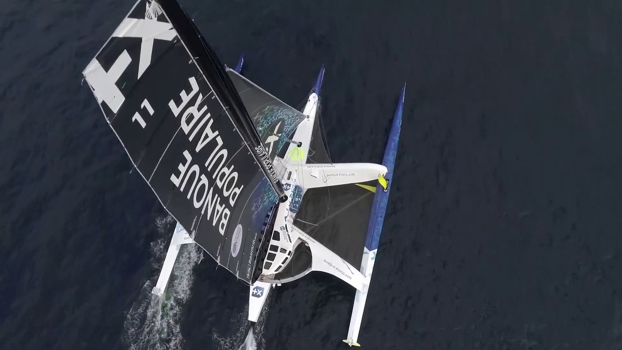 VoileBanquePop 2021 : UN ENJEU ECONOMIQUE - MAXI BANQUE POPULAIRE XI - VOILE BANQUE POPULAIRE