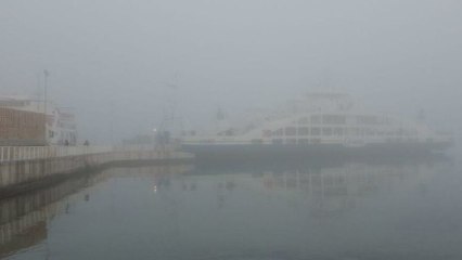 Çanakkale Boğazı saatlerdir gemi geçişine kapalı