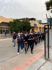 DEAŞ operasyonunda gözaltına alınanlardan 8'i sınır dışı edildi