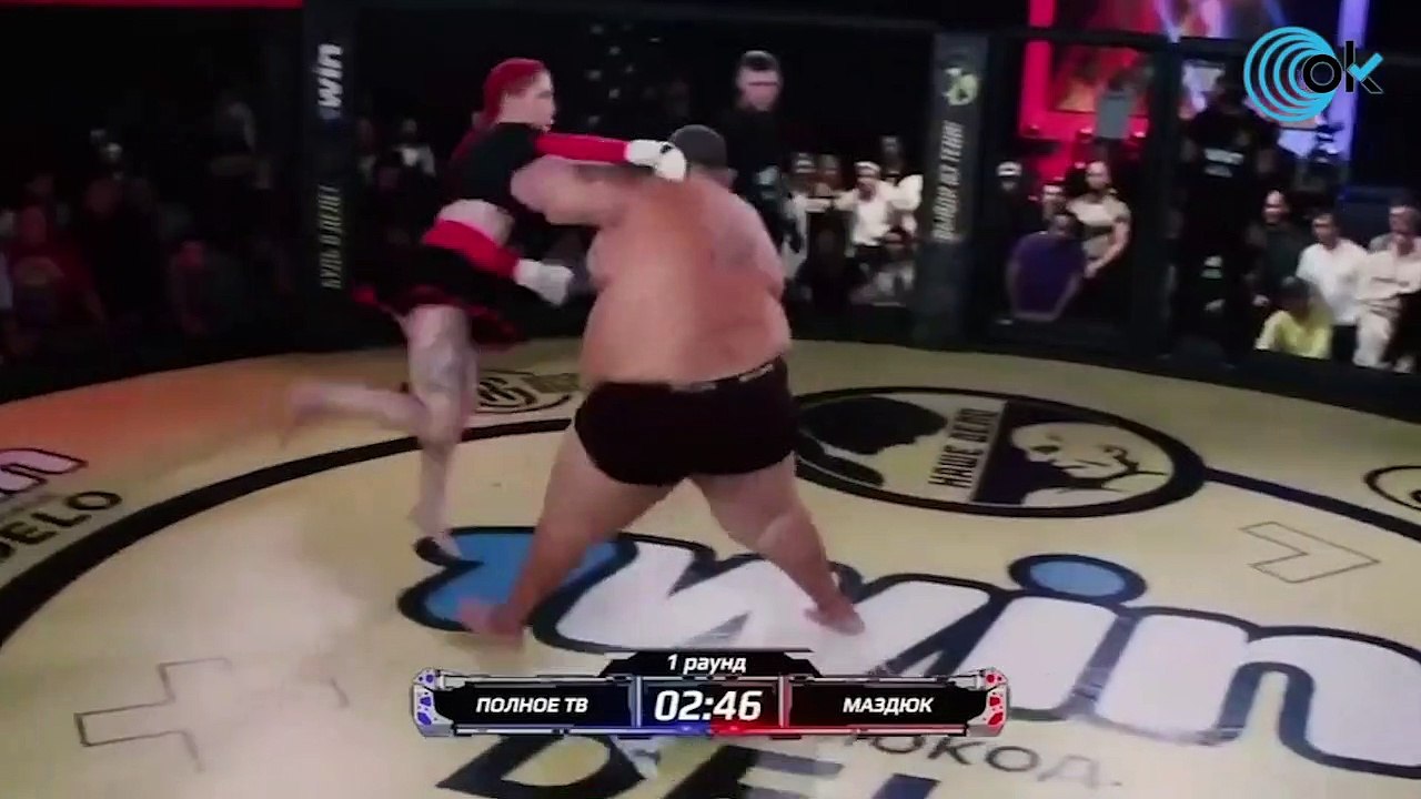 Se viraliza la pelea entre una mujer de 63 kilos y un hombre que pesa 240 kilos