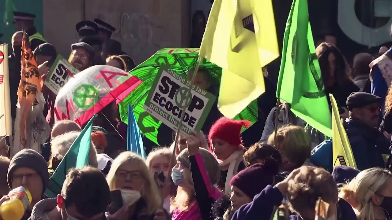 Lauter Protest gegen 'Greenwashing' und 'Grüne Champions'