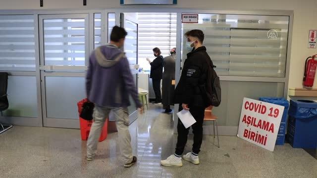 KIRKLARELİ - Kovid-19 ile mücadelede risk gruplarına hatırlatma dozu uygulanmaya başlandı