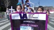Cientos de familiares de mujeres asesinadas marchan en México pidiendo justicia