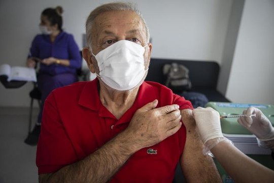 Çift doz BioNTech aşısı olanlar için hatırlatma dozu uygulaması başladı