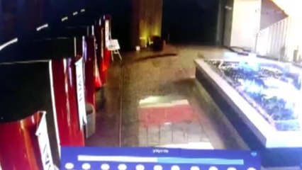 Ev ve iş yerlerinden hırsızlık yaptığı öne sürülen 4 şüpheli yakalandı