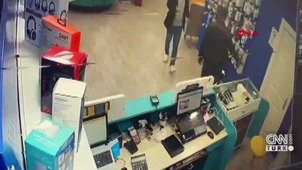 Fiyatı pahalı buldu, silahını ateşledi