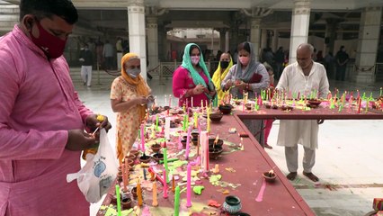 Les Indiens fêtent Diwali après deux ans d'absence pour cause de Covid