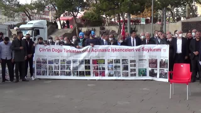 Çin'in Uygur Türklerine yönelik politikası protesto edildi