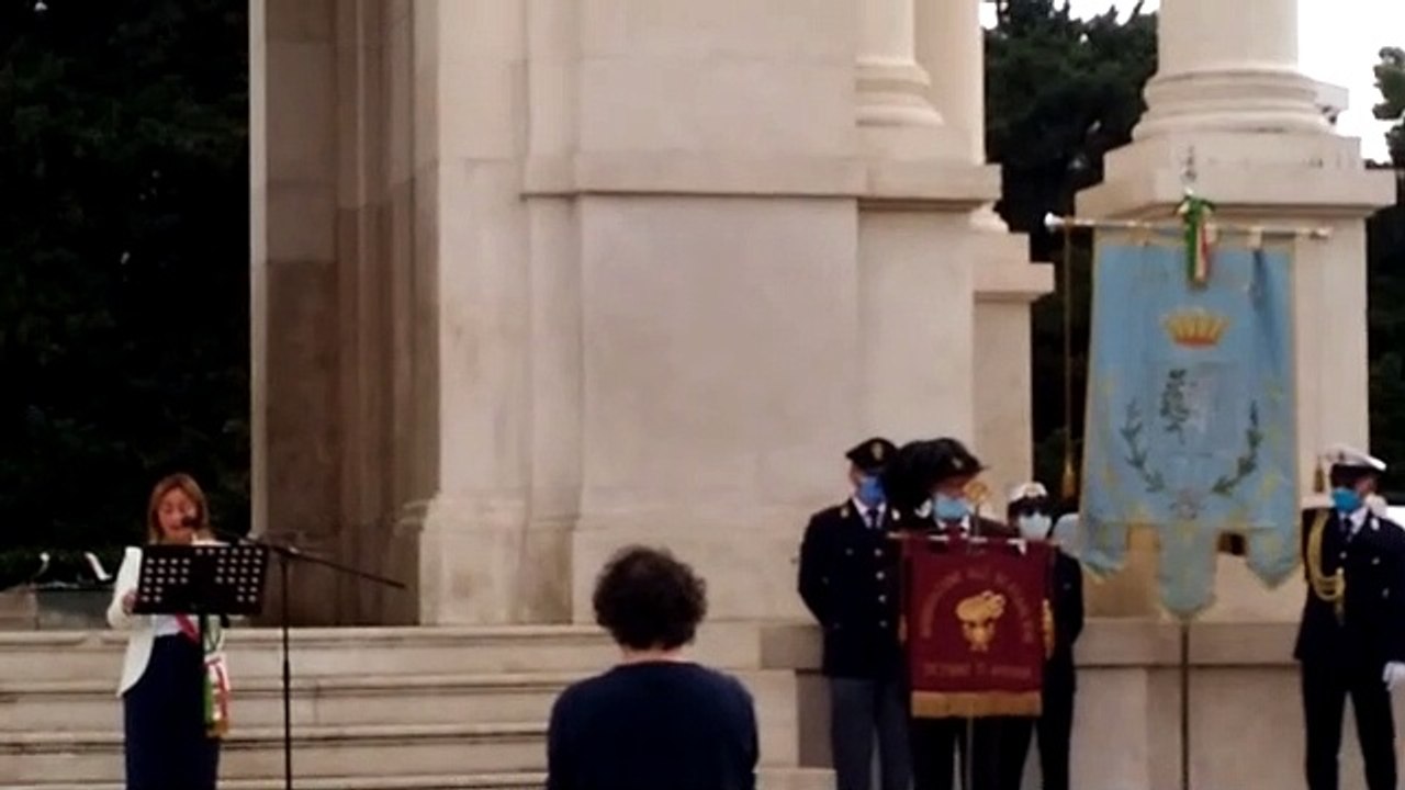 Andria: cerimonia del 4 Novembre - Giornata dell'Unità Nazionale e delle Forze Armate. Discorso del Sindaco