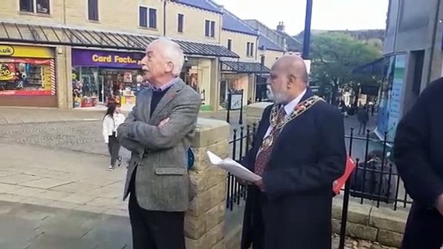 Blue plaque unveiling in Halifax town centre