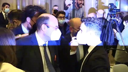 Reddito di cittadinanza, Di Maio: "Le truffe hanno maggiore notiziabilità ma io rivendico la legge"
