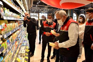 Bakan Yardımcısı Tunç, market ve restoranları denetledi