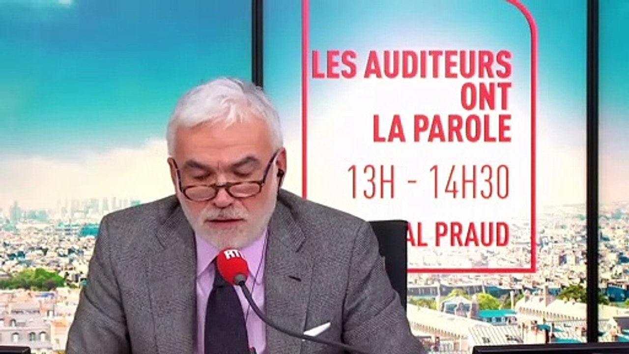 Pascal Praud sur RTL : les rodéos urbains "c'est faire un bras d'honneur aux policiers"