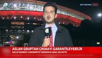 Galatasaray taraftarı, canlı yayındaki muhabiri öptü