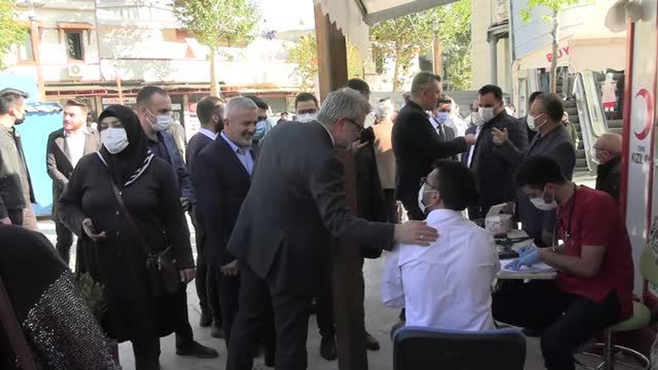 KAHRAMANMARAŞ - AK Parti il teşkilatından kan bağışı kampanyasına destek