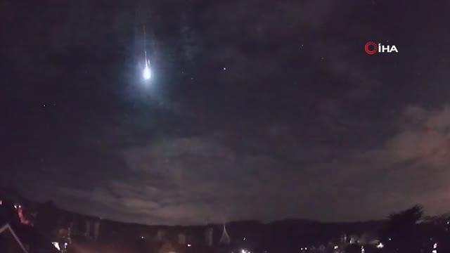 İngiltere'de birçok şehir de gök taşı olduğu tahmin edilen yeşil ışık topu görüldü