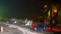 짙은 안개에 차량 7대 연쇄 추돌...1명 사망·3명 부상 / YTN